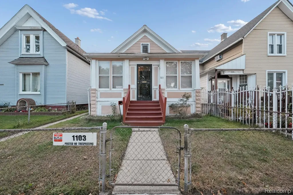 1103 Lansing Street Detroit City MI 48209