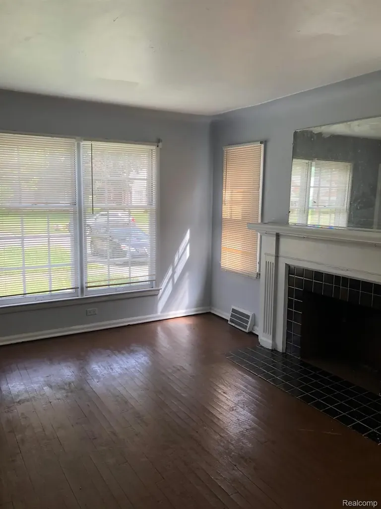 11635 Beaconsfield Street Detroit City MI 48224