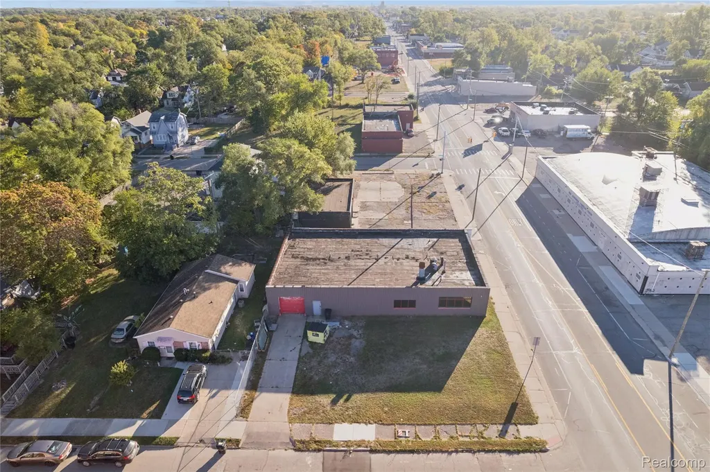 8140 Fenkell Street Detroit City MI 48238