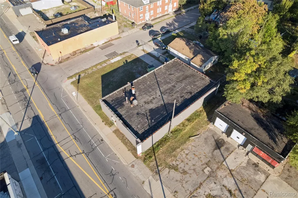 8140 Fenkell Street Detroit City MI 48238