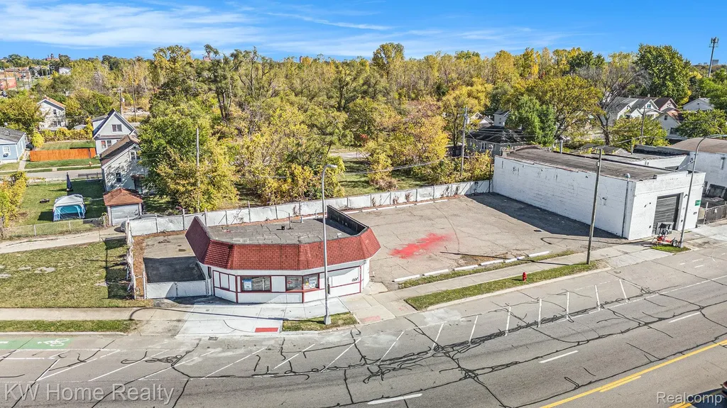 8300 Livernois Avenue Detroit City MI 48204