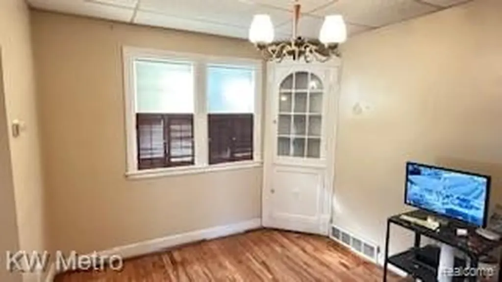 11739 Grandmont Avenue Detroit City MI 48227