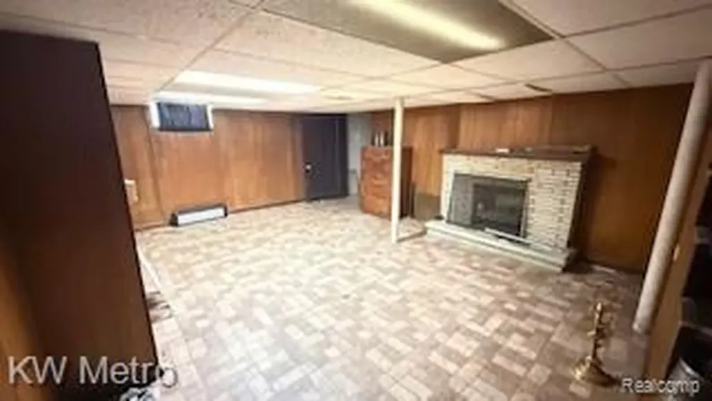 11739 Grandmont Avenue Detroit City MI 48227