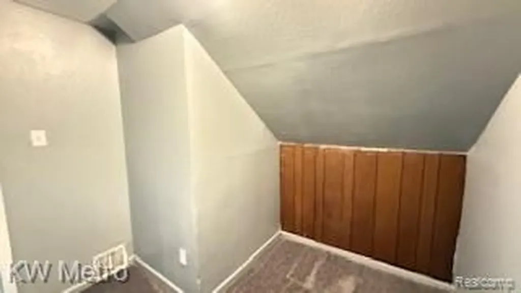 11739 Grandmont Avenue Detroit City MI 48227