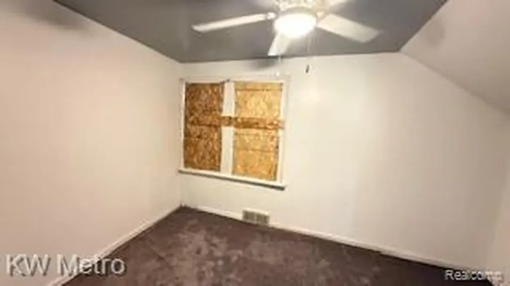 11739 Grandmont Avenue Detroit City MI 48227