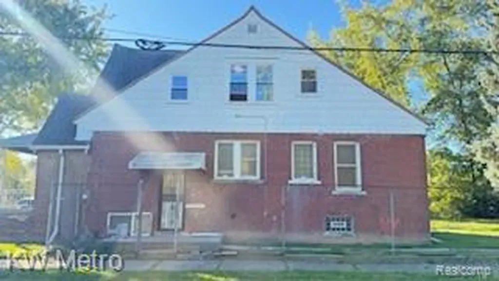 11739 Grandmont Avenue Detroit City MI 48227