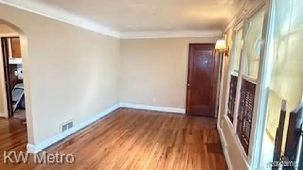 11739 Grandmont Avenue Detroit City MI 48227