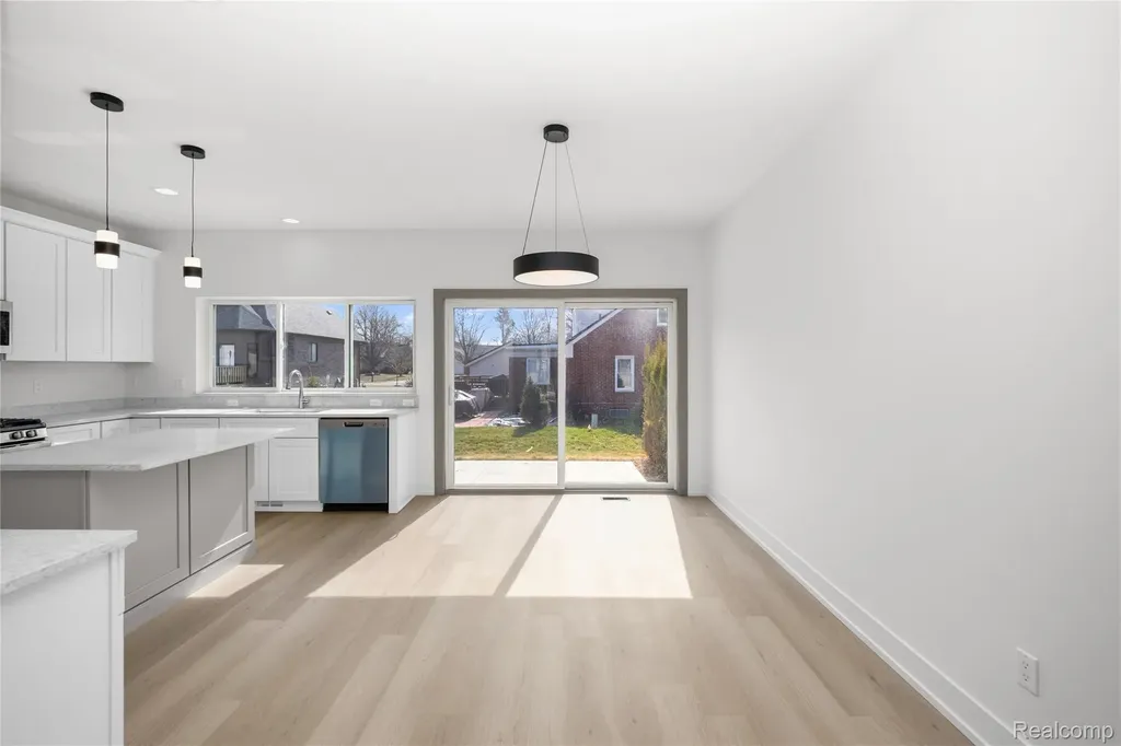 21959 Deer Brook Drive Southfield City MI 48075