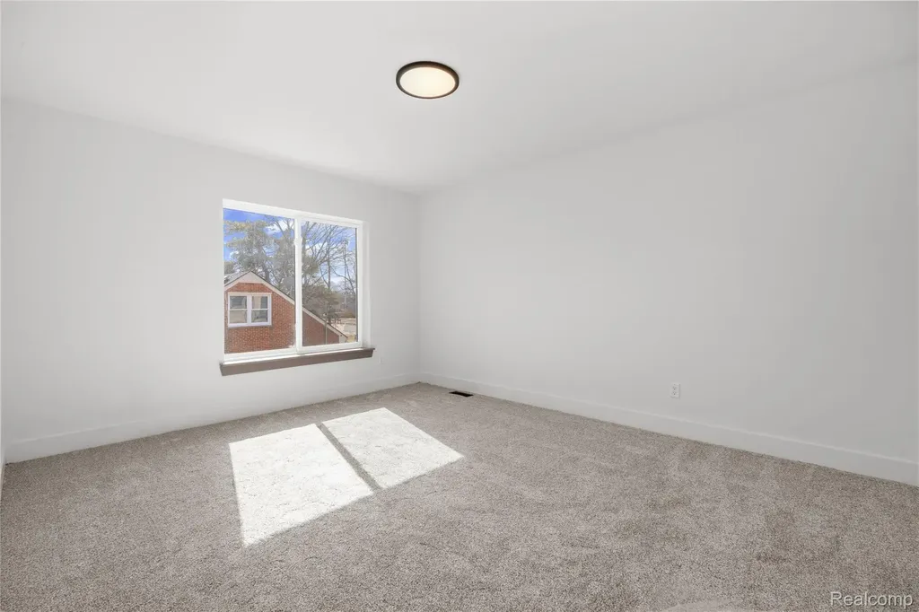 21959 Deer Brook Drive Southfield City MI 48075