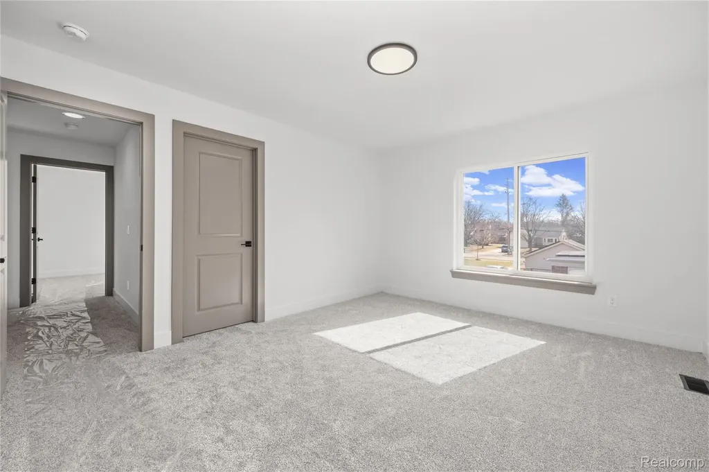 21955 Deer Brook Drive Southfield City MI 48075