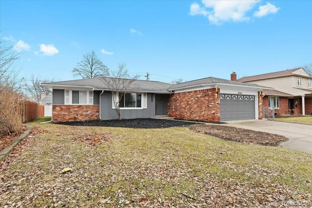 26044 Cherry Hill Road Dearborn Heights City MI 48127