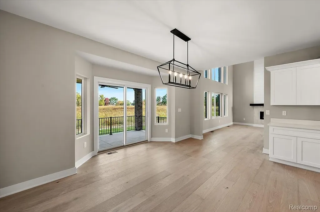 23947 Sawgrass Drive Macomb Township MI 48042