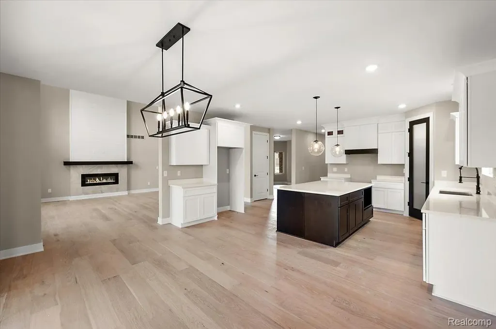 23947 Sawgrass Drive Macomb Township MI 48042