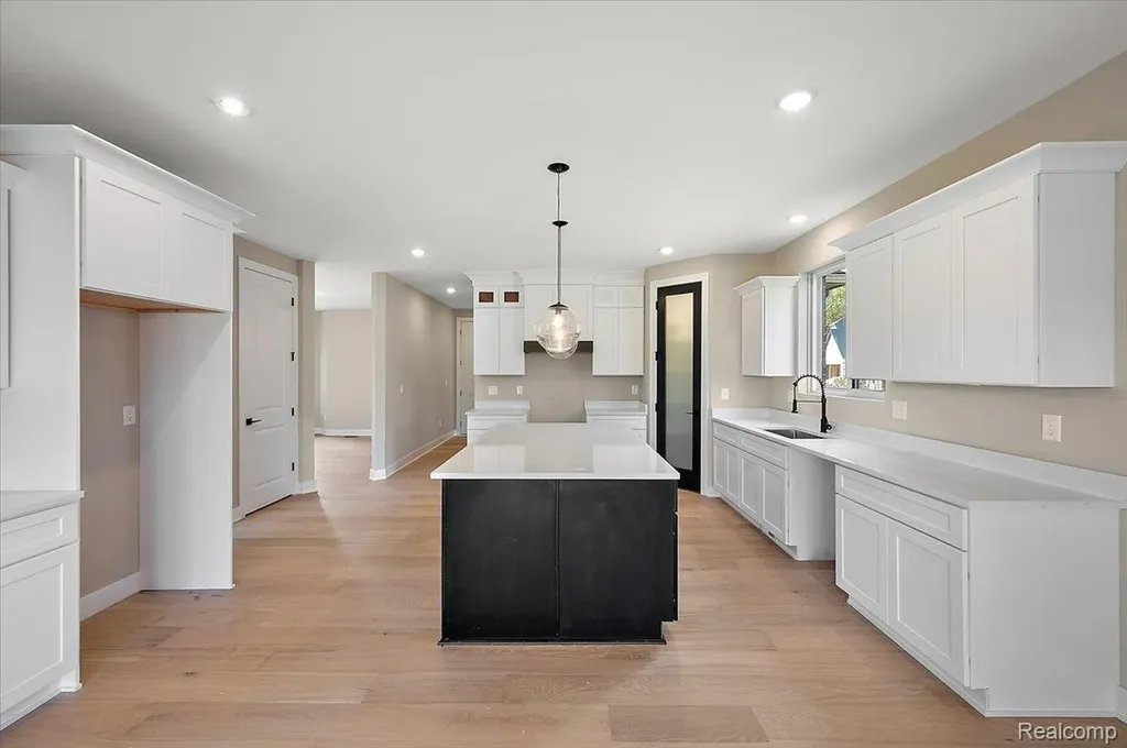 23947 Sawgrass Drive Macomb Township MI 48042