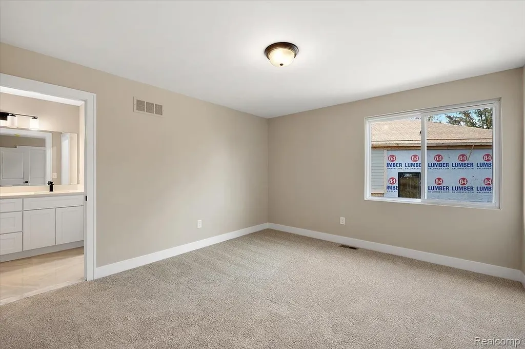 23947 Sawgrass Drive Macomb Township MI 48042