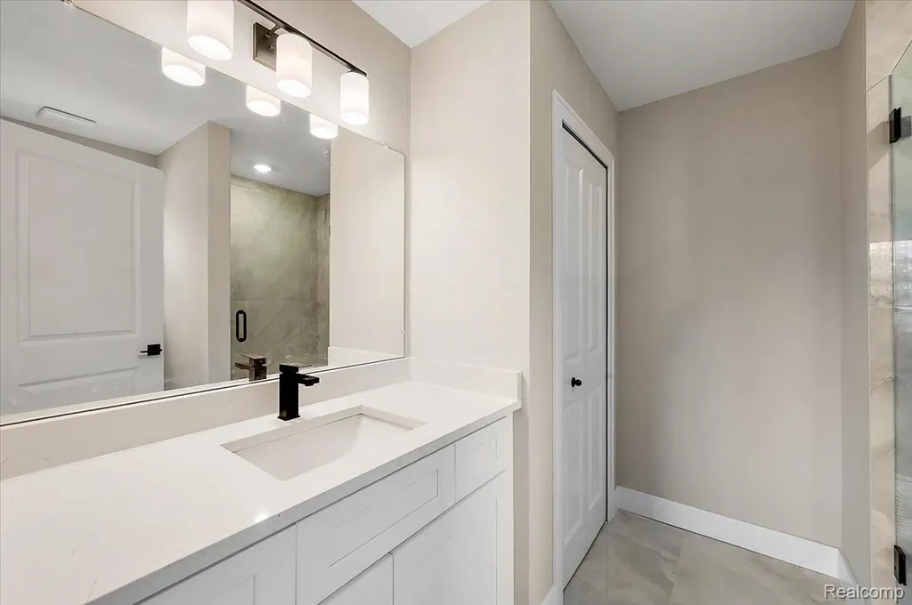 23947 Sawgrass Drive Macomb Township MI 48042