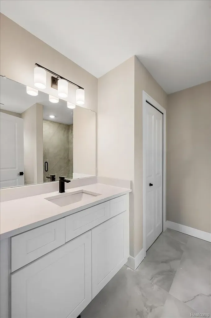 23947 Sawgrass Drive Macomb Township MI 48042