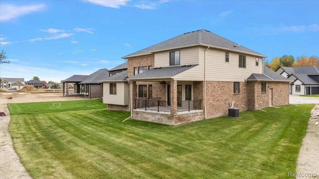 23947 Sawgrass Drive Macomb Township MI 48042