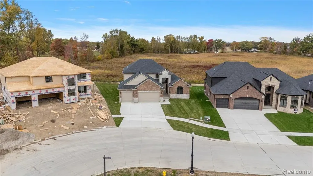 23947 Sawgrass Drive Macomb Township MI 48042