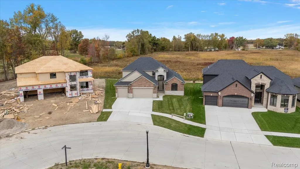 23947 Sawgrass Drive Macomb Township MI 48042