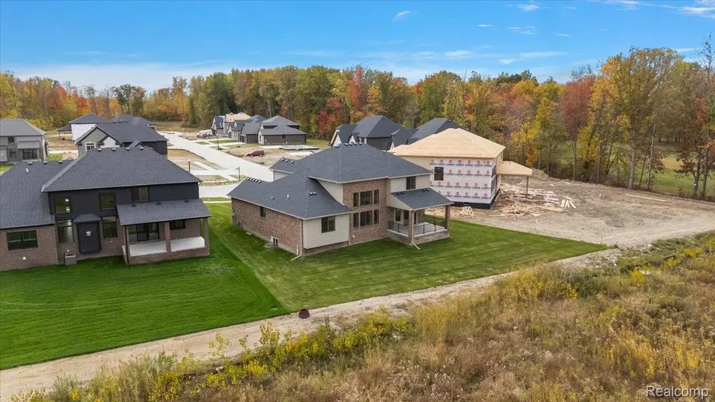 23947 Sawgrass Drive Macomb Township MI 48042
