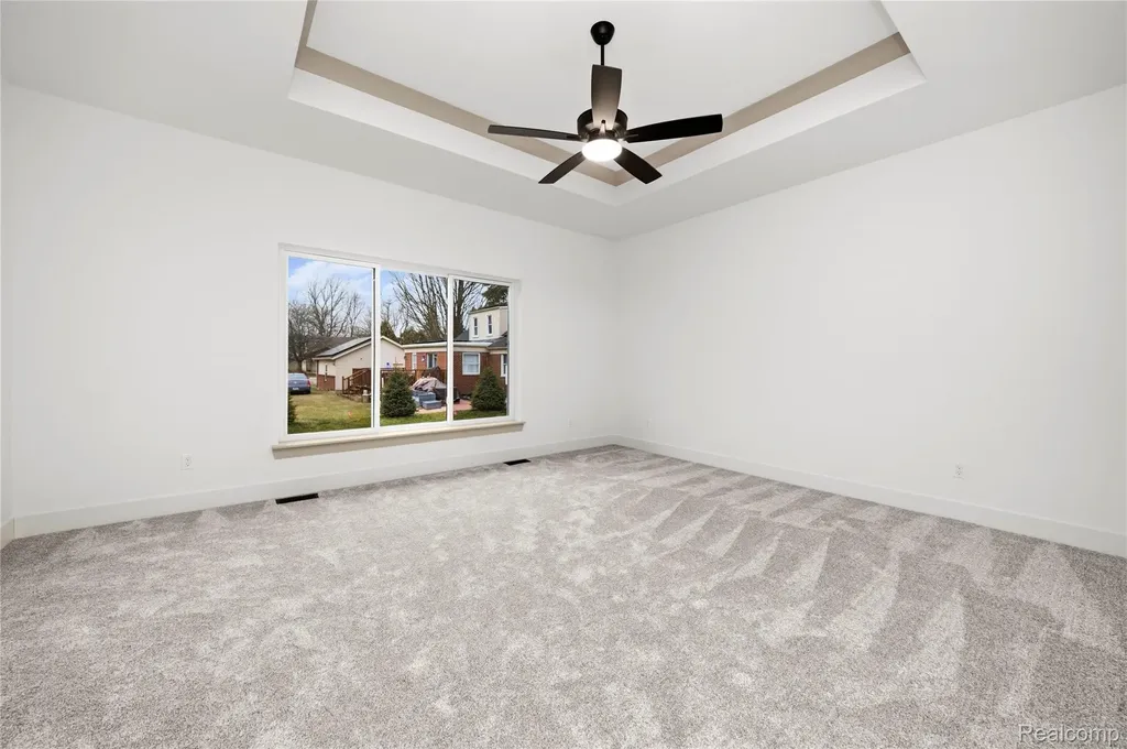 21963 Deer Brook Dr Drive Southfield City MI 48075