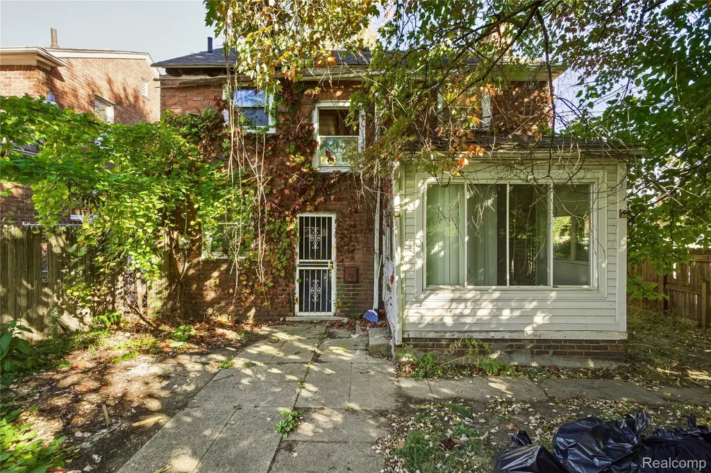 16803 Marlowe Street Detroit City MI 48235