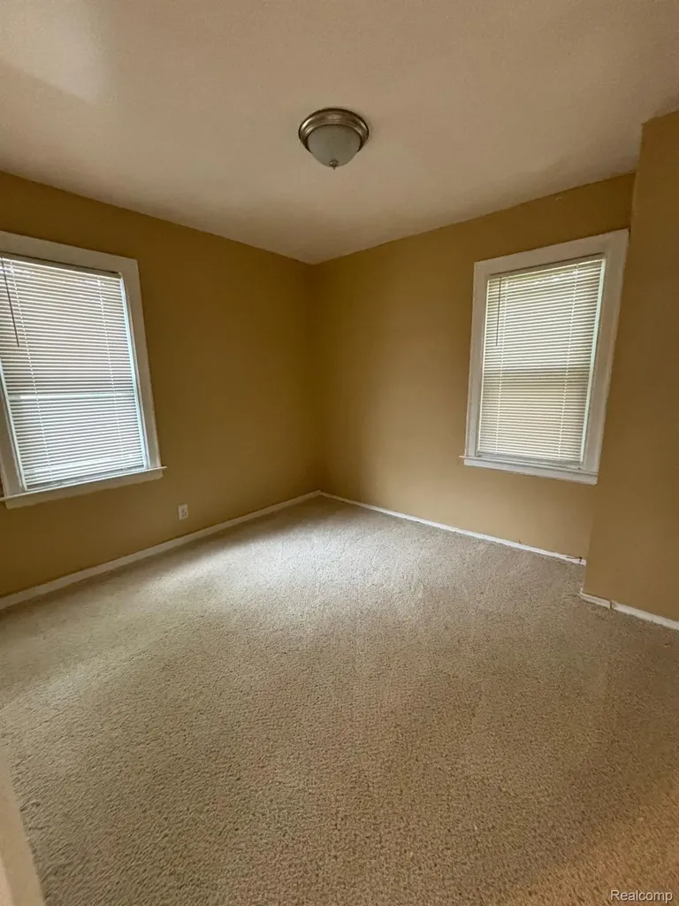 14869 Freeland Street Detroit City MI 48227