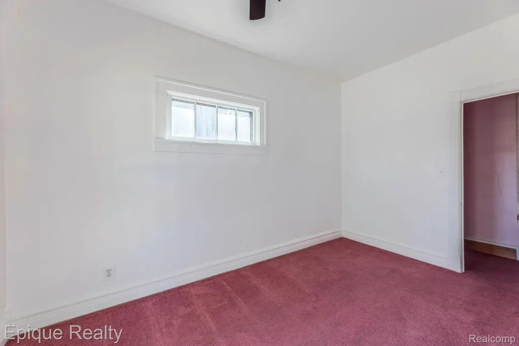 1433 Poplar Street Port Huron City MI 48060
