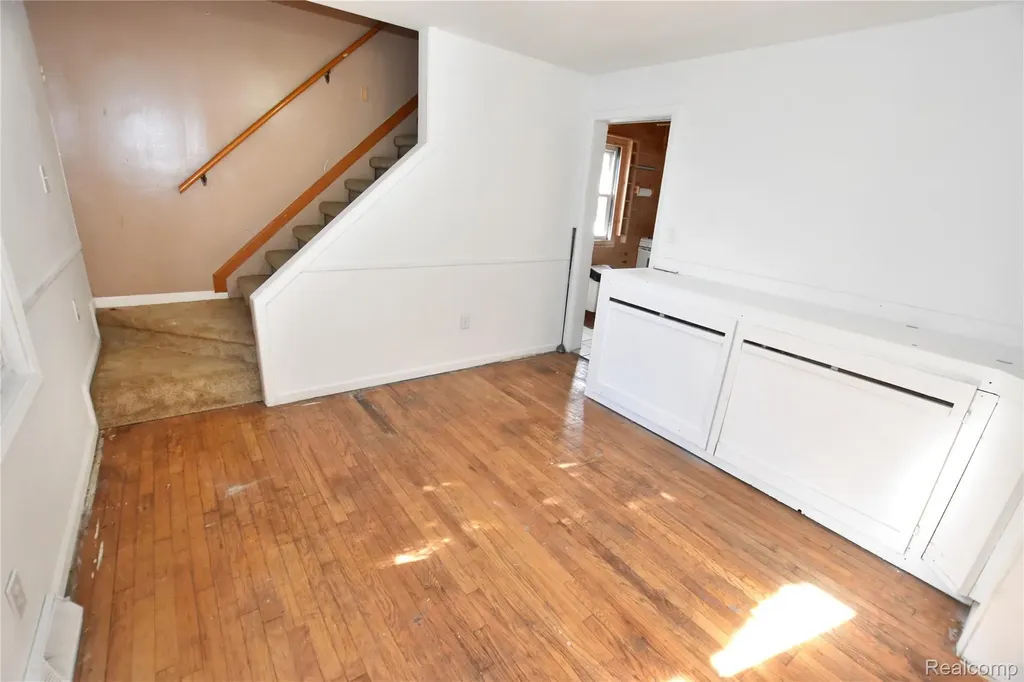 8107 E Bristol Road Davison Township MI 48423