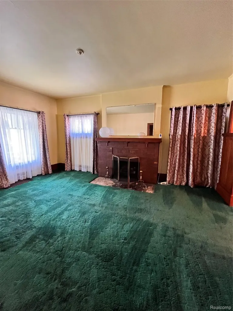 1606 Garland Street Flint City MI 48503