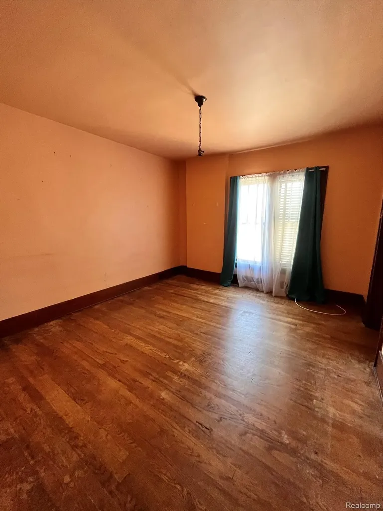 1606 Garland Street Flint City MI 48503