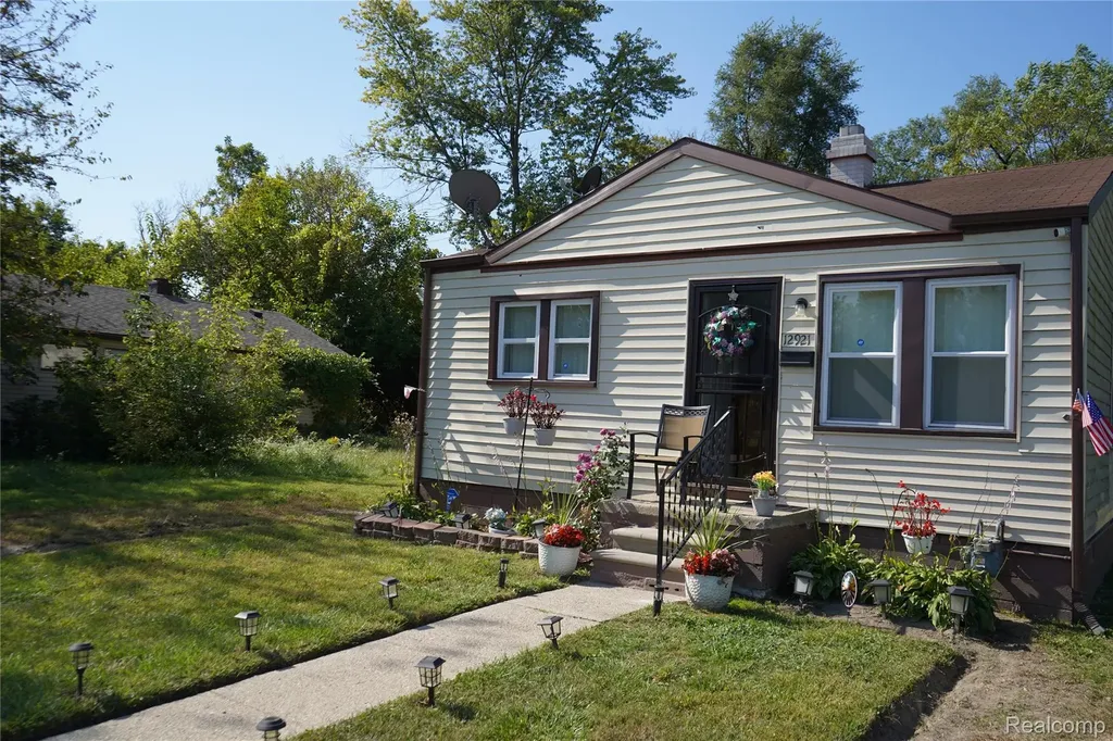 12921 Braile Street Detroit City MI 48223