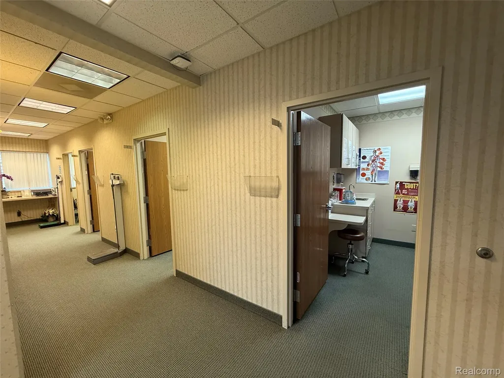 4007 W Court Street Flint City MI 48532