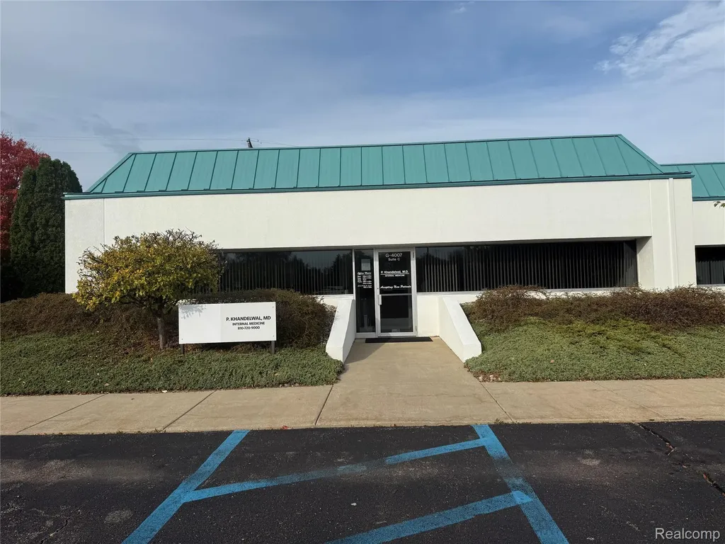 4007 W Court Street Flint City MI 48532