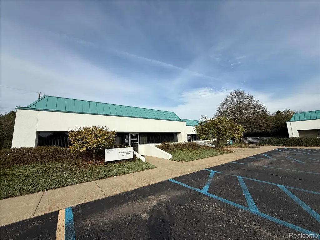 4007 W Court Street Flint City MI 48532