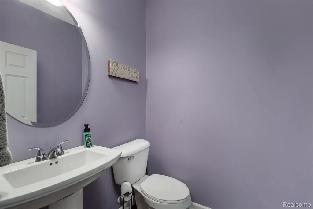 20330 Rambling Drive Clinton Charter Township MI 48038