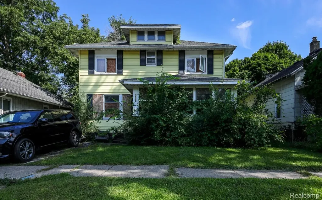1805 Bennett Avenue Flint City MI 48506