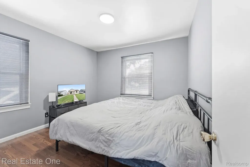 1840 Morris Avenue Lincoln Park City MI 48146