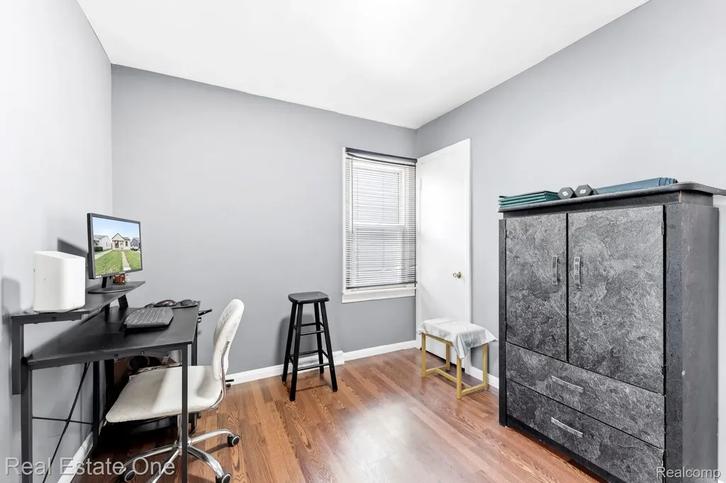 1840 Morris Avenue Lincoln Park City MI 48146