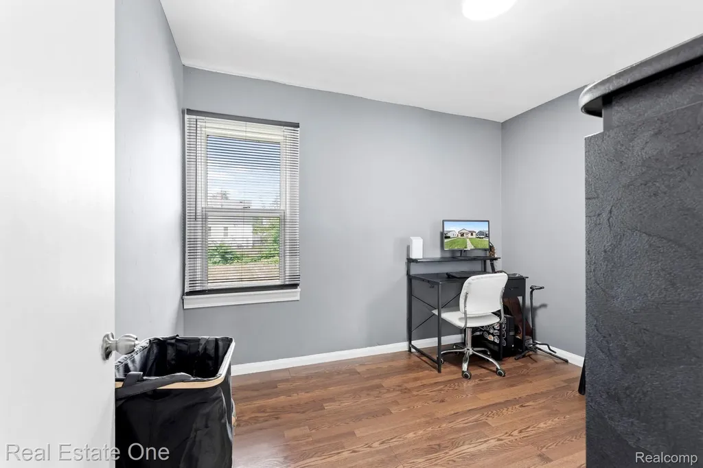 1840 Morris Avenue Lincoln Park City MI 48146