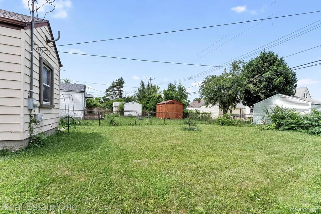 1840 Morris Avenue Lincoln Park City MI 48146