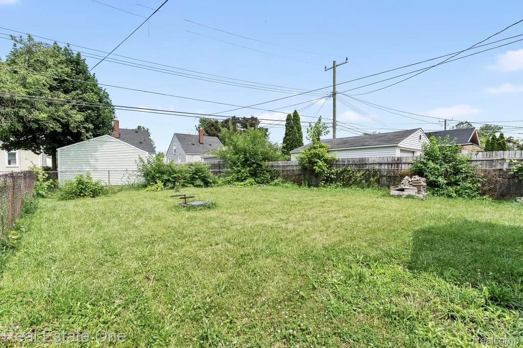 1840 Morris Avenue Lincoln Park City MI 48146