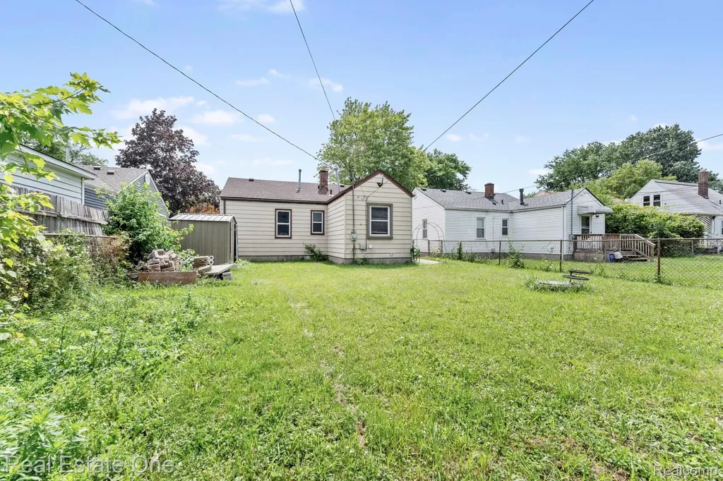 1840 Morris Avenue Lincoln Park City MI 48146