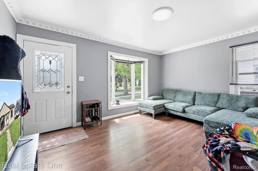 1840 Morris Avenue Lincoln Park City MI 48146