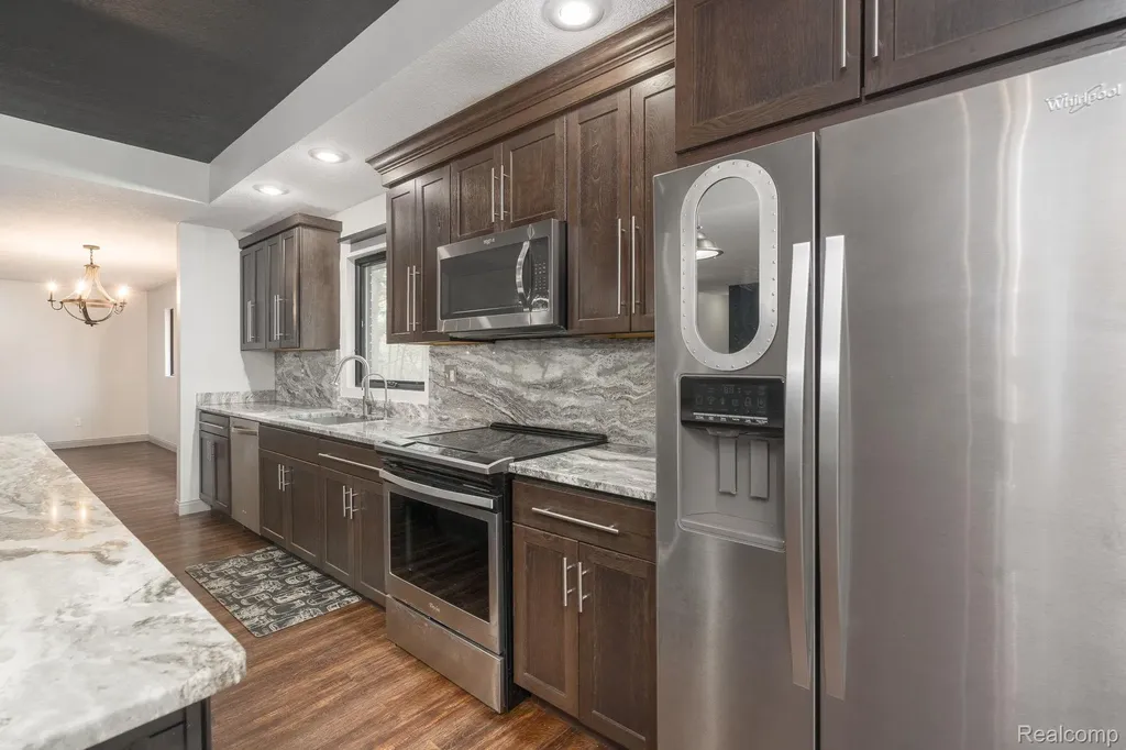 6803 Napoleon Road Leoni Township MI 49201