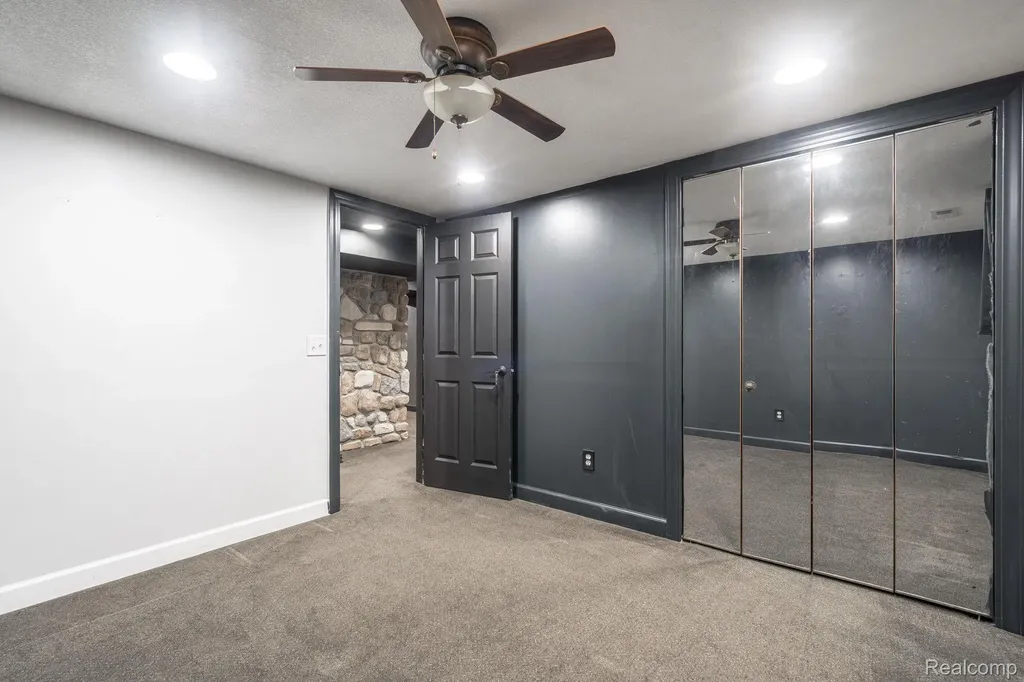 6803 Napoleon Road Leoni Township MI 49201
