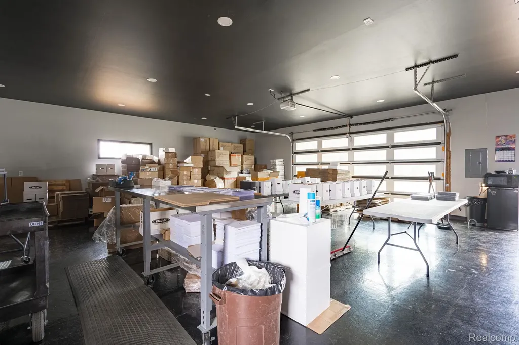 6803 Napoleon Road Leoni Township MI 49201