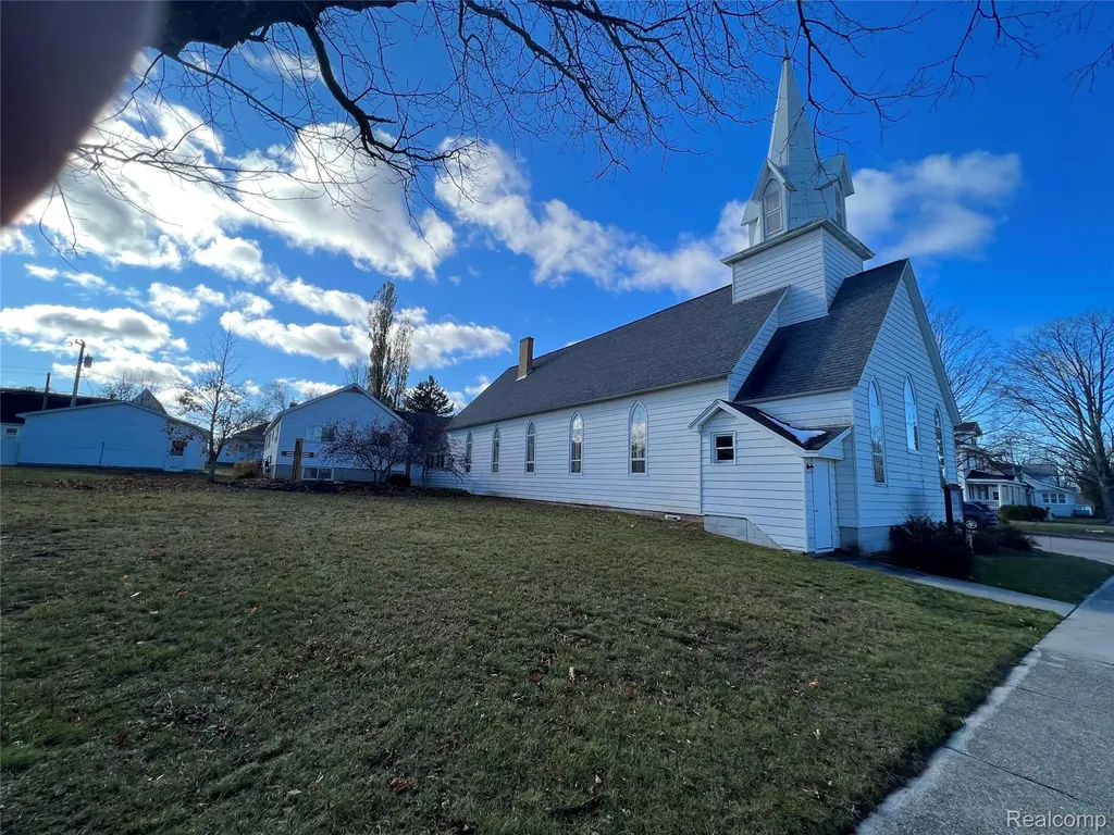 321 W John Street Newberry Village MI 49868