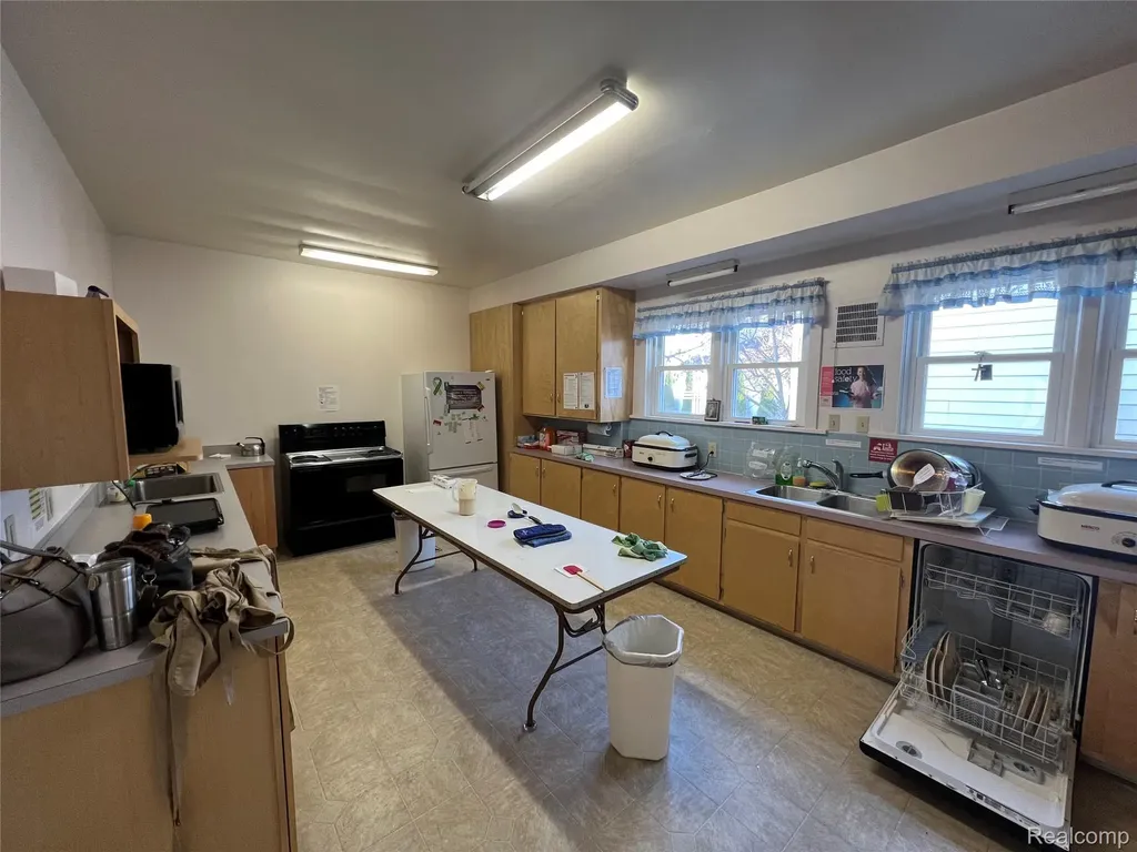 321 W John Street Newberry Village MI 49868